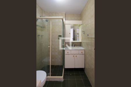 Apartamento para alugar com 60m², 1 quarto e 1 vaga Apartamento para alugar com 60m², 1 quarto e 1 vagaBanheiro Corredor