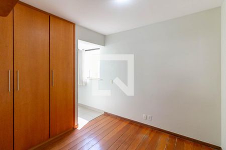 Quarto 2 de apartamento para alugar com 3 quartos, 102m² em São Lucas, Belo Horizonte