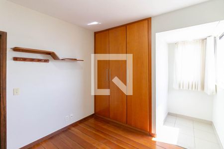 Quarto 2 de apartamento para alugar com 3 quartos, 102m² em São Lucas, Belo Horizonte