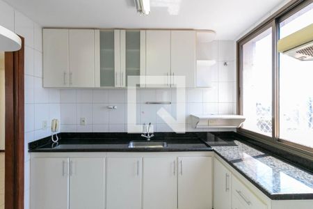 Apartamento para alugar com 102m², 3 quartos e 2 vagasCozinha e Área de Serviço