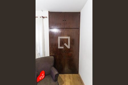 Apartamento para alugar com 95m², 3 quartos e 1 vagaArmário do Quarto 2