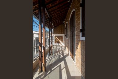 Casa à venda com 500m², 4 quartos e 3 vagas Casa à venda com 500m², 4 quartos e 3 vagasSacada Quarto 4