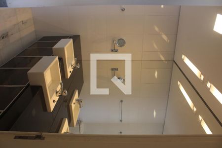 Casa à venda com 360m², 4 quartos e 4 vagasBanheiro