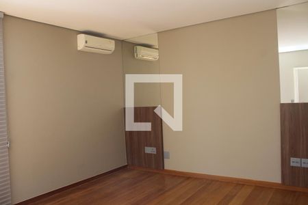 Casa à venda com 360m², 4 quartos e 4 vagasQuarto