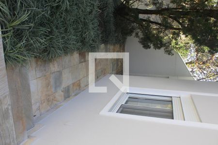 Casa à venda com 360m², 4 quartos e 4 vagasÁrea Comum