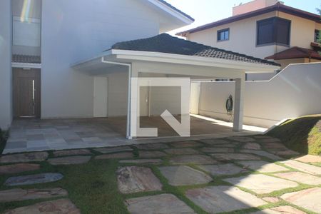 Casa à venda com 360m², 4 quartos e 4 vagasÁrea Comum