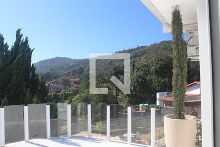 Casa à venda com 360m², 4 quartos e 4 vagasVaranda