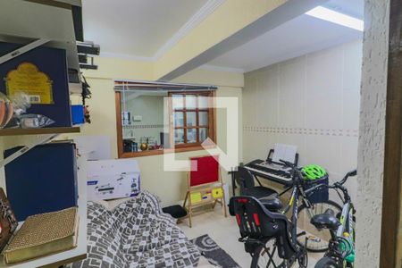 Casa de condomínio à venda com 240m², 3 quartos e 2 vagas Casa de condomínio à venda com 240m², 3 quartos e 2 vagasSala Leitura Garagem