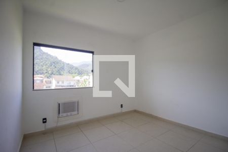 Quarto 1 de apartamento à venda com 2 quartos, 55m² em Vargem Pequena, Rio de Janeiro