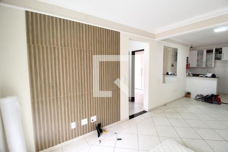 Apartamento para alugar com 2 quartos, 68m² em Santa Mônica, Uberlândia