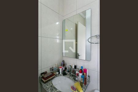 Casa de condomínio à venda com 88m², 3 quartos e 2 vagas Casa de condomínio à venda com 88m², 3 quartos e 2 vagasBanheiro da Suíte 1