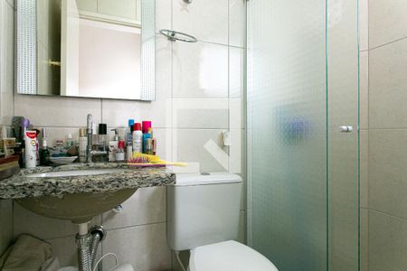 Casa de condomínio à venda com 88m², 3 quartos e 2 vagas Casa de condomínio à venda com 88m², 3 quartos e 2 vagasBanheiro da Suíte 1