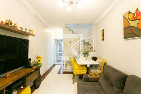 Sala de casa de condomínio à venda com 3 quartos, 88m² em Vila Esperança, São Paulo