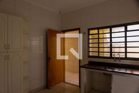 Casa para alugar com 259m², 3 quartos e 3 vagas Casa para alugar com 259m², 3 quartos e 3 vagasCozinha