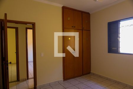 Casa para alugar com 259m², 3 quartos e 3 vagas Casa para alugar com 259m², 3 quartos e 3 vagasQuart 2