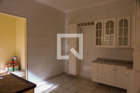 Casa para alugar com 259m², 3 quartos e 3 vagas Casa para alugar com 259m², 3 quartos e 3 vagasCozinha