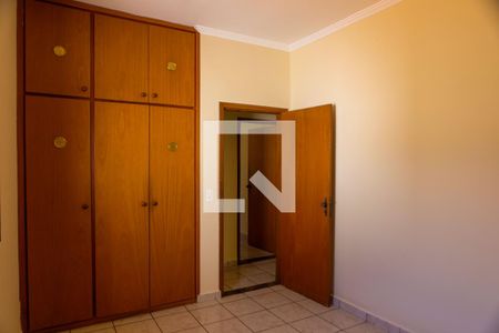 Casa para alugar com 259m², 3 quartos e 3 vagas Casa para alugar com 259m², 3 quartos e 3 vagasQuarto 3