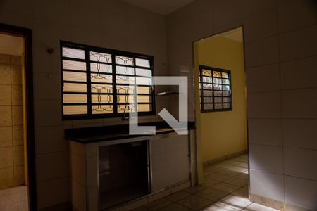 Casa para alugar com 259m², 3 quartos e 3 vagas Casa para alugar com 259m², 3 quartos e 3 vagasCozinha