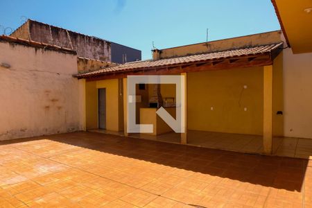 Casa para alugar com 259m², 3 quartos e 3 vagas Casa para alugar com 259m², 3 quartos e 3 vagasÁrea de Churrasqueira