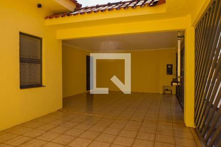 Casa para alugar com 259m², 3 quartos e 3 vagas Casa para alugar com 259m², 3 quartos e 3 vagasGaragem