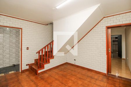 Sala de casa à venda com 4 quartos, 233m² em Jardim Danfer, São Paulo