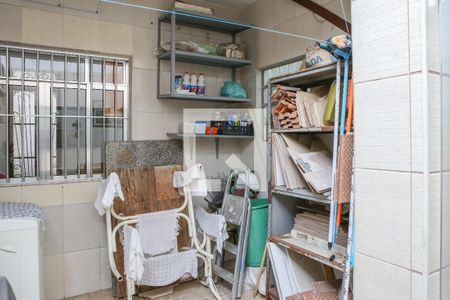 Casa à venda com 220m², 4 quartos e 1 vaga Casa à venda com 220m², 4 quartos e 1 vagaÁrea de Serviço