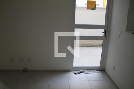 Sala de apartamento para alugar com 2 quartos, 48m² em Residencial Monte Carlo, Goiânia