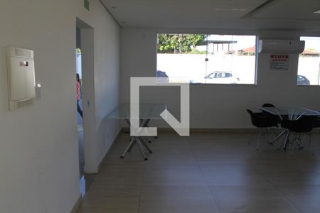 Apartamento para alugar com 48m², 2 quartos e 1 vagaÁrea comum - Salão de festas