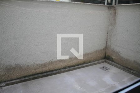 Varanda de apartamento para alugar com 2 quartos, 48m² em Residencial Monte Carlo, Goiânia