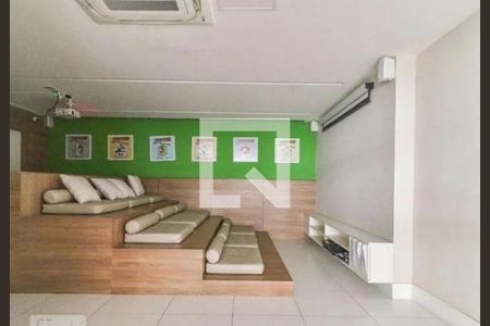 Apartamento para alugar com 65m², 2 quartos e 1 vagaÁrea comum