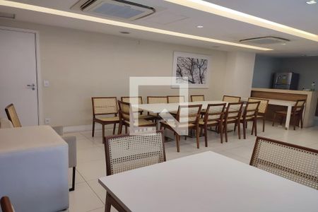 Apartamento para alugar com 65m², 2 quartos e 1 vagaÁrea comum