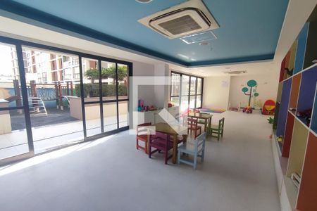 Apartamento para alugar com 65m², 2 quartos e 1 vagaÁrea comum