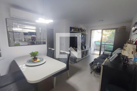 Sala de apartamento para alugar com 2 quartos, 65m² em Jacarepaguá, Rio de Janeiro