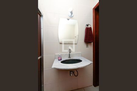 Casa à venda com 400m², 5 quartos e 5 vagasBanheiro Suíte 3