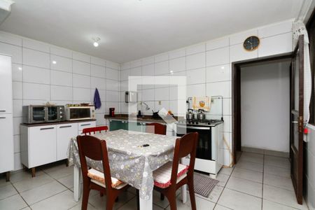 Casa à venda com 400m², 5 quartos e 5 vagasCozinha