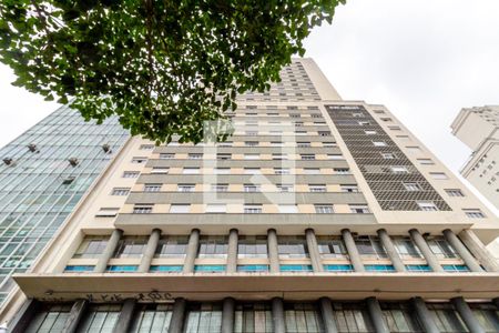 Apartamento à venda com 40m², 1 quarto e sem vagaFachada