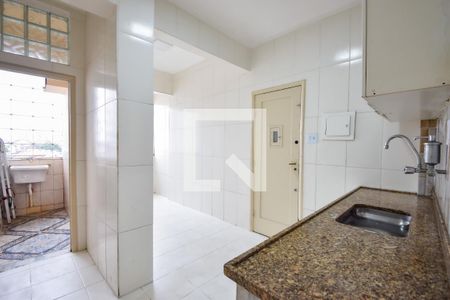 Apartamento para alugar com 90m², 2 quartos e sem vagaCozinha e Área de Serviço