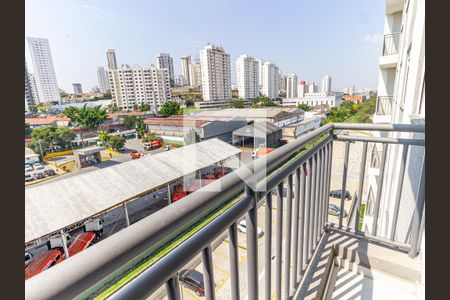 Apartamento para alugar com 47m², 2 quartos e 1 vaga Apartamento para alugar com 47m², 2 quartos e 1 vagaVaranda