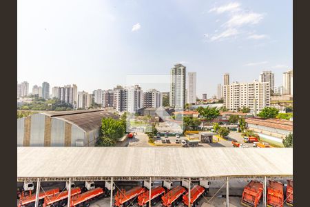 Apartamento para alugar com 47m², 2 quartos e 1 vaga Apartamento para alugar com 47m², 2 quartos e 1 vagaCozinha e Área de Serviço - Vista