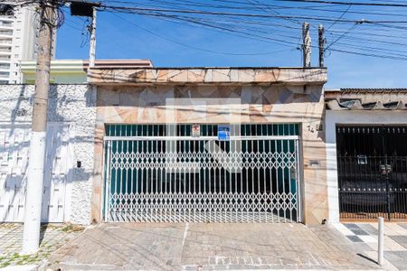 Casa à venda com 178m², 3 quartos e 2 vagasFachada