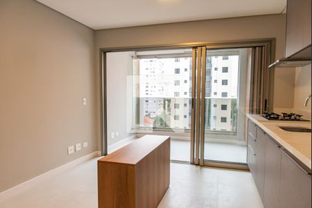 Sala/cozinha de apartamento para alugar com 1 quarto, 38m² em Vila Mariana, São Paulo