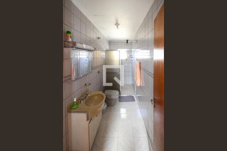 Casa à venda com 249m², 6 quartos e 1 vaga Casa à venda com 249m², 6 quartos e 1 vagaBanheiro da Suíte casa 02