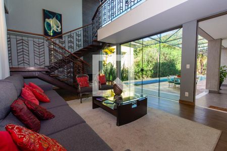 Casa de Condomínio à venda com 4 quartos, 400m² em Retiro do Chalé, Brumadinho