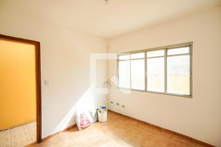 Sala de casa de condomínio para alugar com 3 quartos, 60m² em Cidade Mãe do Céu, São Paulo