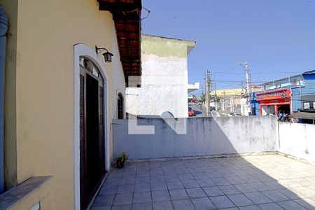 Varanda  de casa à venda com 2 quartos, 100m² em Parque Pinheiros, Taboão da Serra