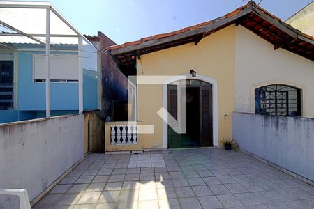 Varanda  de casa à venda com 2 quartos, 100m² em Parque Pinheiros, Taboão da Serra