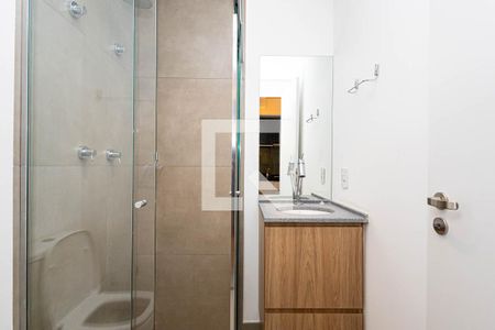 Banheiro de kitnet/studio para alugar com 1 quarto, 20m² em Bela Vista, São Paulo
