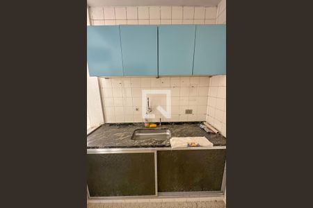 Apartamento à venda com 206m², 4 quartos e 1 vagaCozinha 02