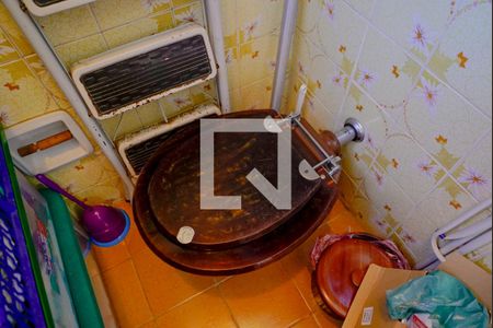 Apartamento à venda com 93m², 2 quartos e 1 vagaBanheiro de Serviço