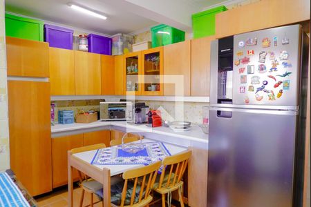 Apartamento à venda com 93m², 2 quartos e 1 vagaCozinha